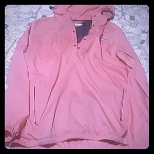 Women's Columbia pullover hoodie